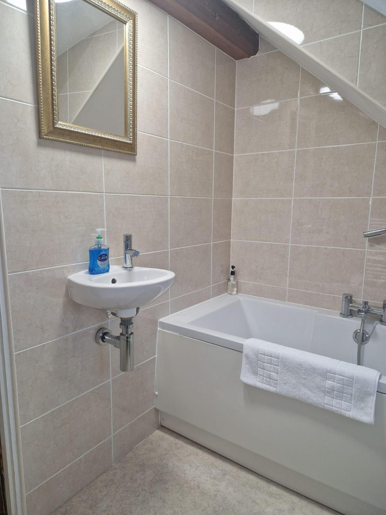 Hereford - Falcon House - Spacious 5 Bedroom House With Games Room - Sleeps 14 Guests - Great Property For Family & Friends Gathering Together - Hosted By Rentmyhouse Eksteriør bilde