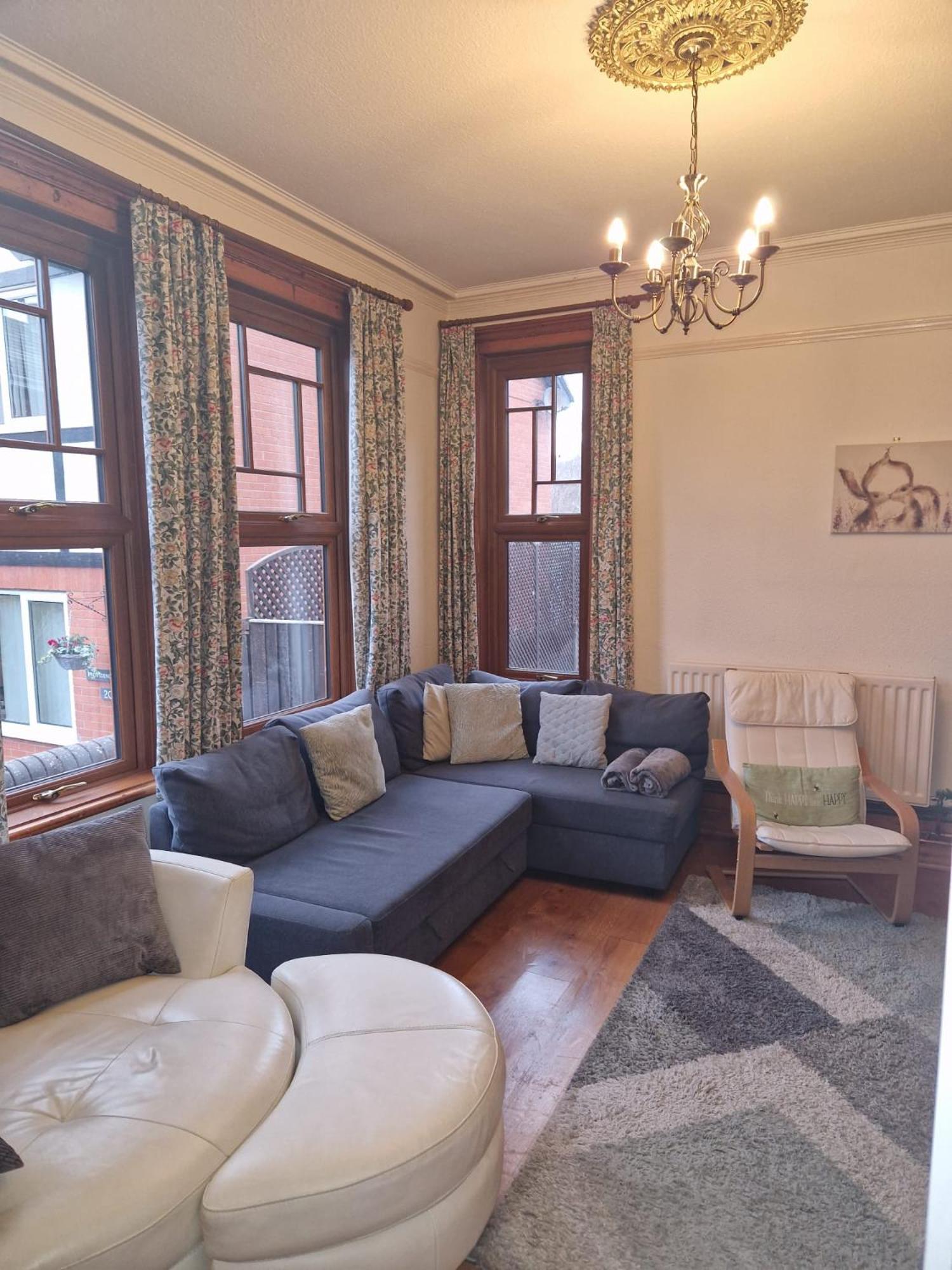 Hereford - Falcon House - Spacious 5 Bedroom House With Games Room - Sleeps 14 Guests - Great Property For Family & Friends Gathering Together - Hosted By Rentmyhouse Eksteriør bilde