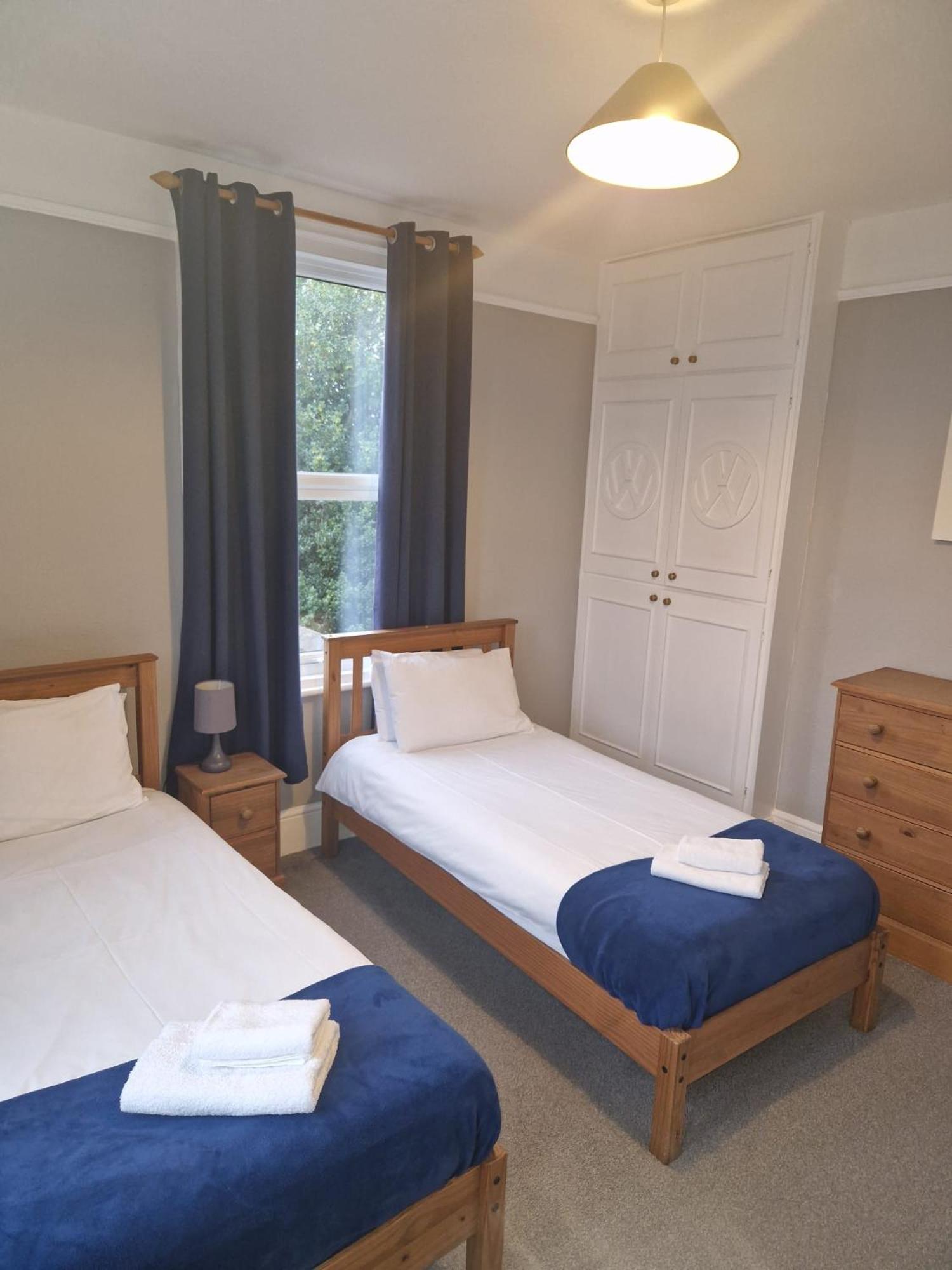 Hereford - Falcon House - Spacious 5 Bedroom House With Games Room - Sleeps 14 Guests - Great Property For Family & Friends Gathering Together - Hosted By Rentmyhouse Eksteriør bilde